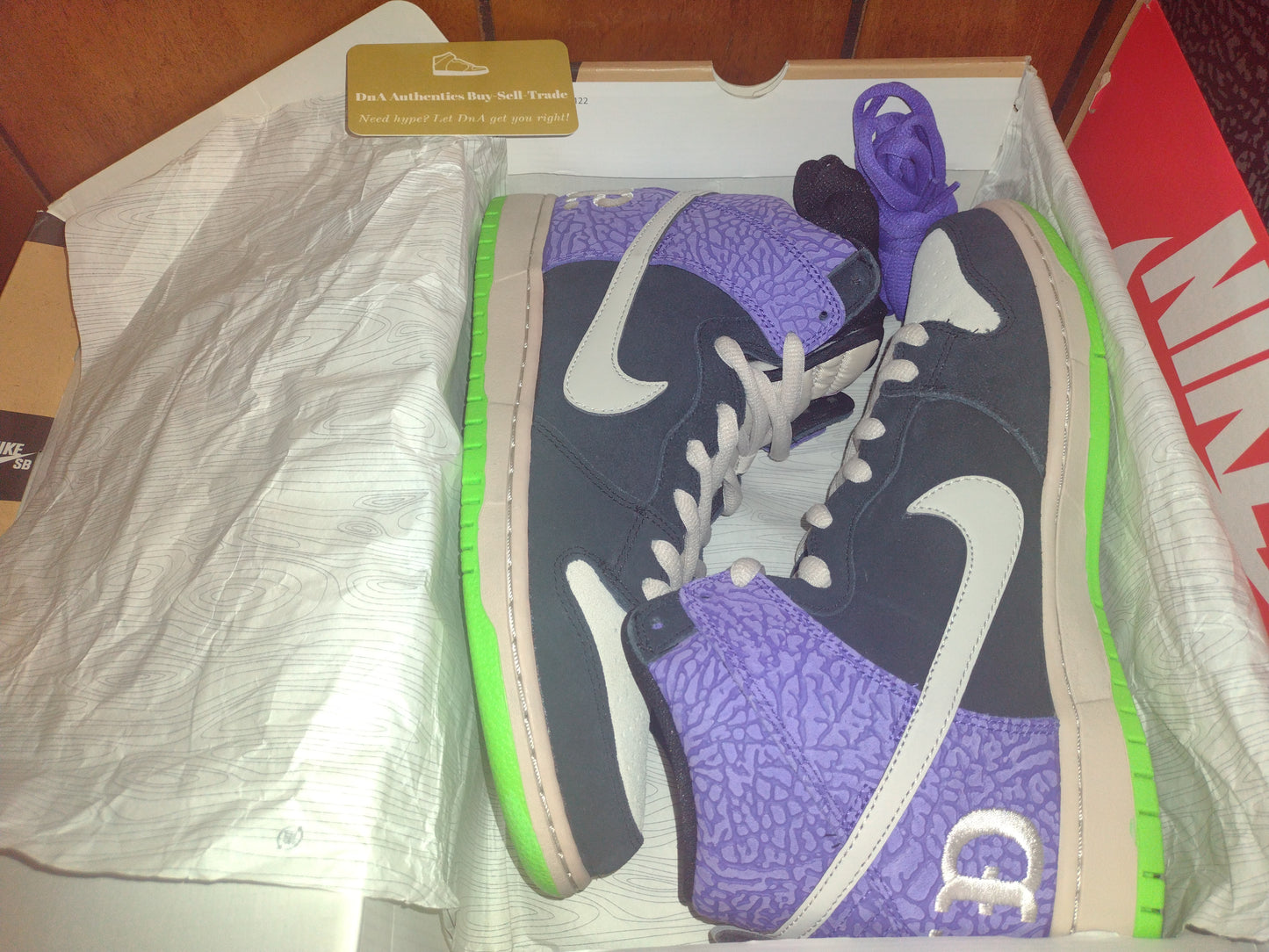 Nike SB Dunk High Enviar ayuda 2